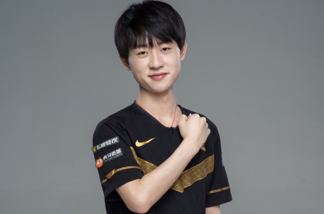 己的霸主地 己的霸主地