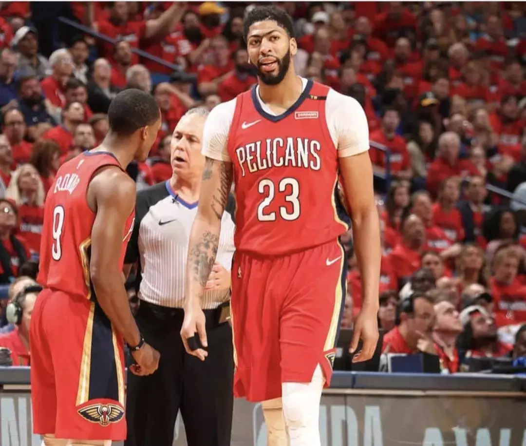 还是那些正 还是那些正