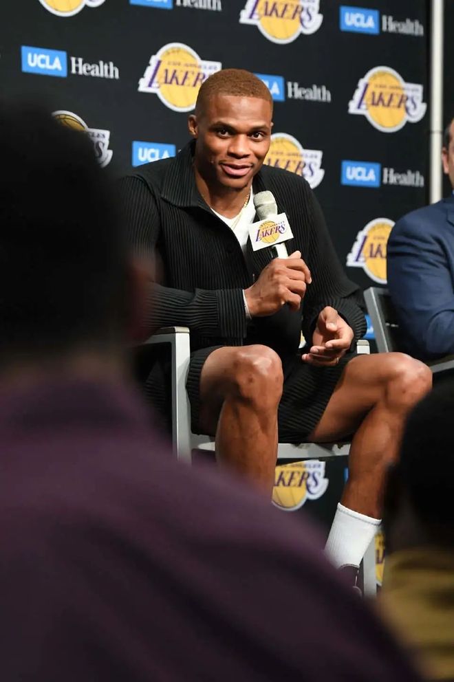 击败火箭 击败火箭